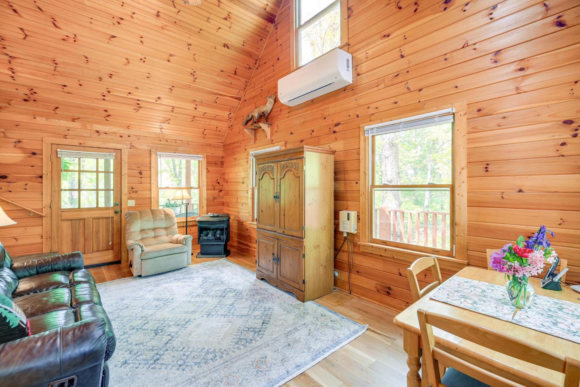 Sparta Quaint Blue Ridge Cabin Rental With On-Site Stream! מראה חיצוני תמונה