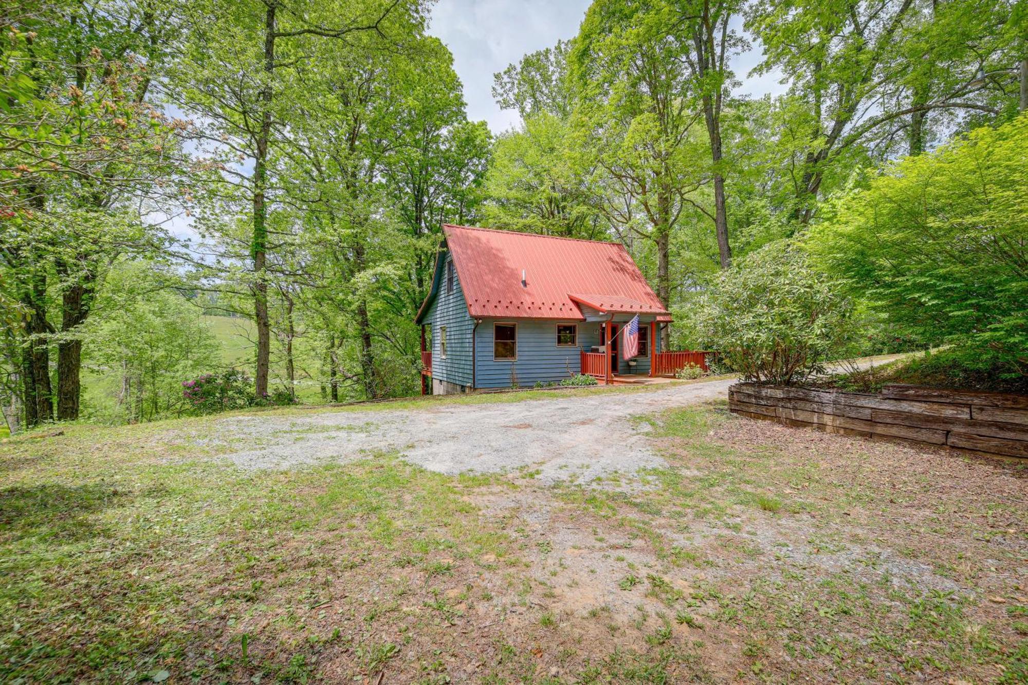 Sparta Quaint Blue Ridge Cabin Rental With On-Site Stream! מראה חיצוני תמונה