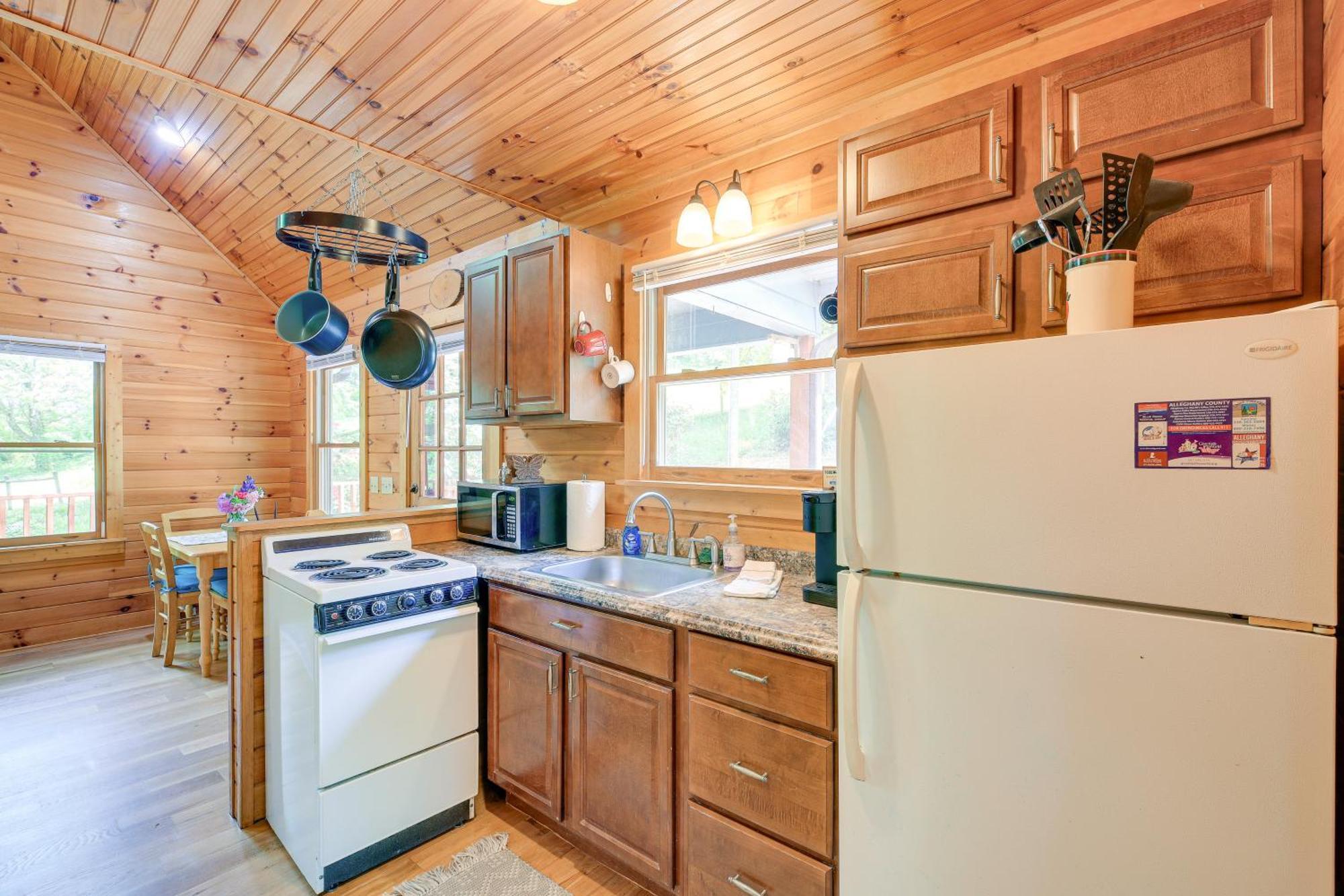 Sparta Quaint Blue Ridge Cabin Rental With On-Site Stream! מראה חיצוני תמונה